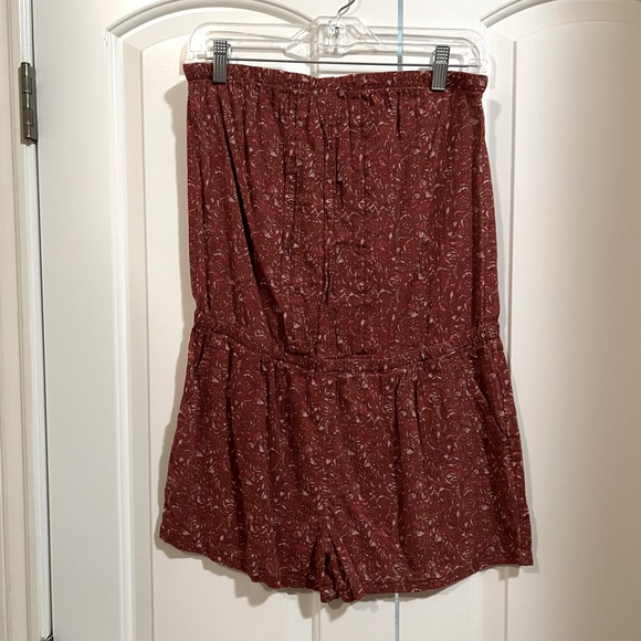 2 LOFT Rompers - Picture 3 of 4